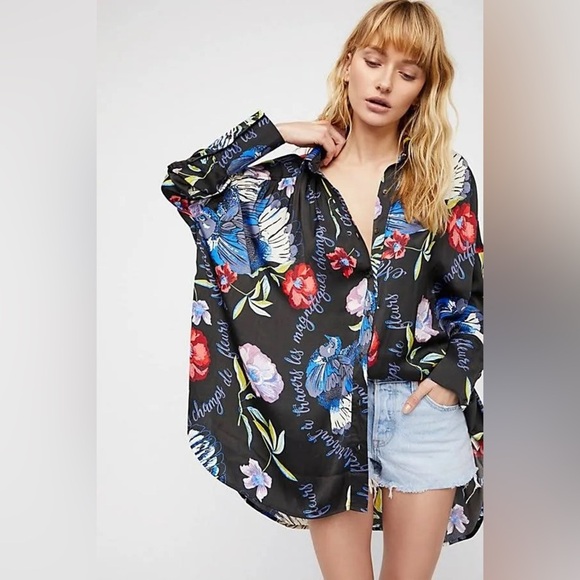 Free People Silky Nights Button Down Oversized Floral Blouse in Onyx Sz S - Picture 1 of 13